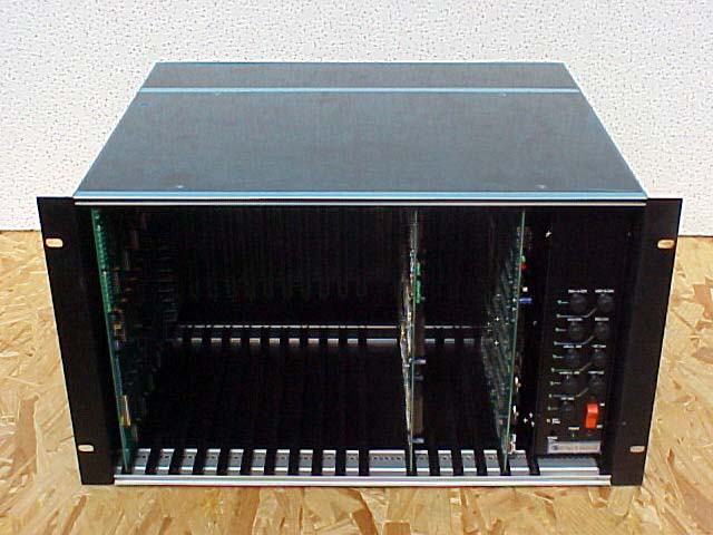 mv902b_open.jpg